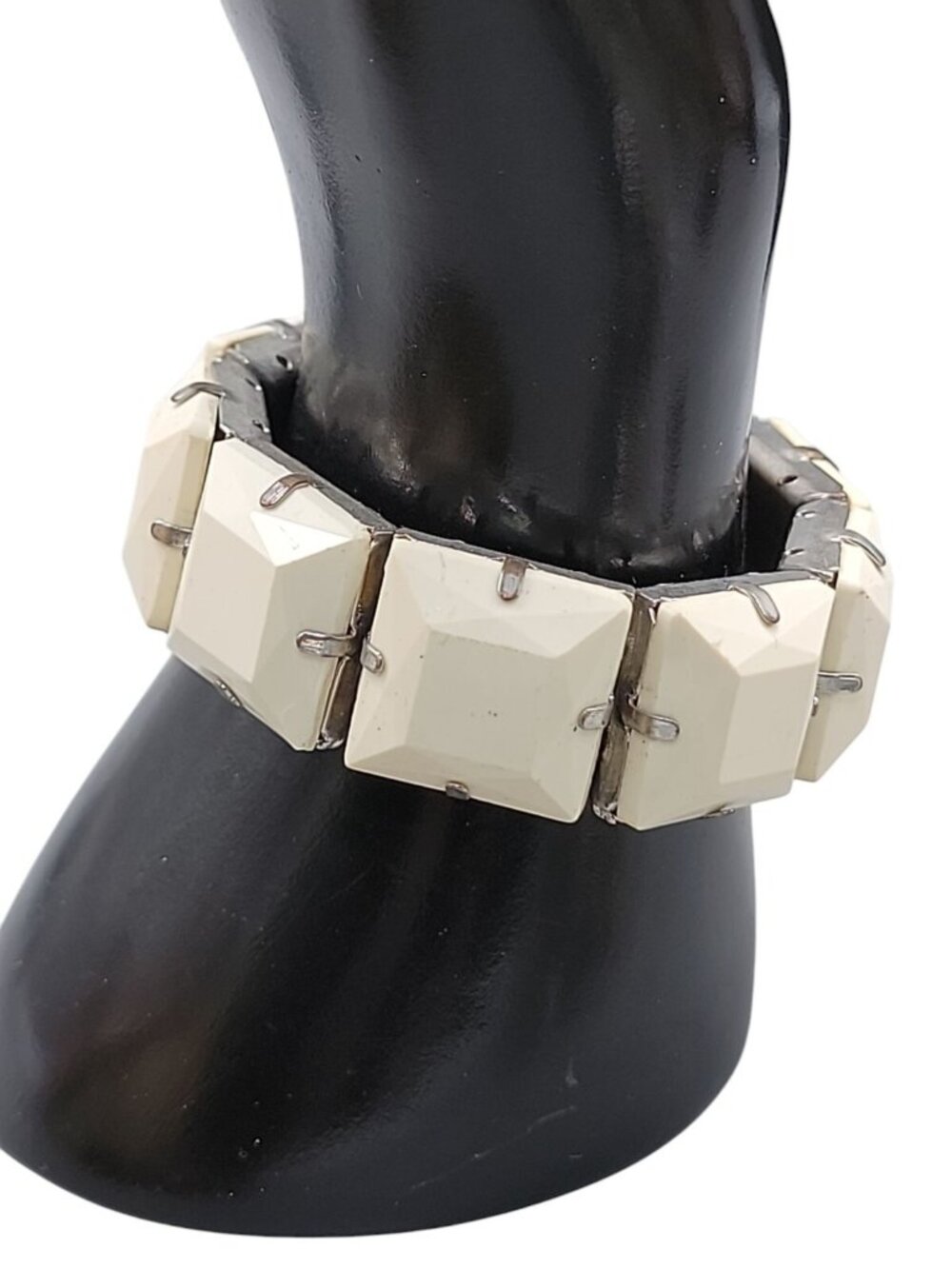 Vintage 1950s White Thermoset Panel Stretch Bracelet Chiclet-Shaped Links 6.5